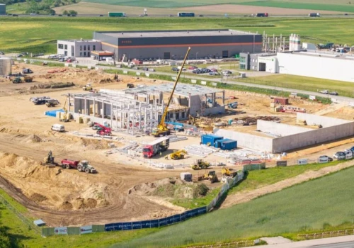 Fabryka zyskuje specjalną wieżę. Będą nowe miejsca pracy