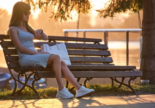 Przychodzisz zawsze przed czasem? Nauka wyjaśnia, co to o tobie mówi
