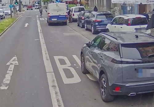 Obowiązkowy ogranicznik w aucie pirata. Odcinkowy pomiar z AI. To się już dzieje