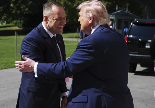 Tusk zwrócił się z apelem do Nawrockiego. Chodzi o wizytę w USA