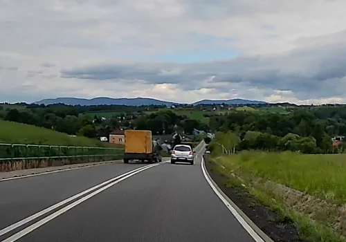 Kompletnie bezmyślny manewr, który mógł skończyć się tragicznie