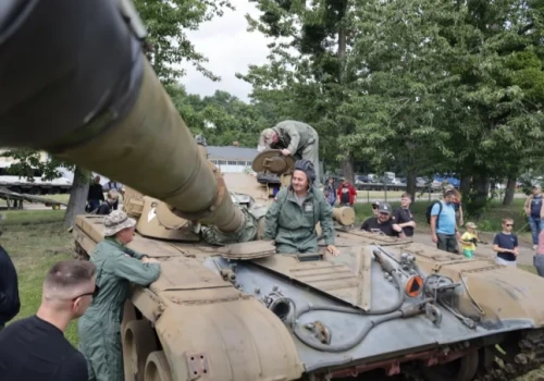 Fani militariów byli zachwyceni. REKON 2026 przyciągnął tłumy Wrocławian i gości