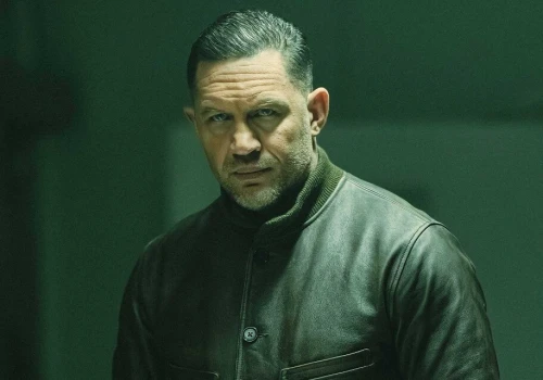 Gwiazda chciała wyrzucić Toma Hardy’ego z obsady Strefy gangsterów? Aktorka zareagowała na doniesienia!