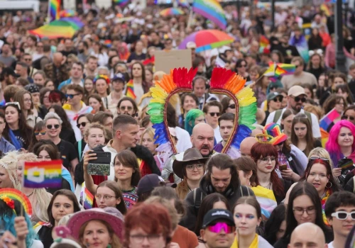 Kim: Homoseksualności się nie leczy. Nauka wie to od dziesięcioleci, a nacjonaliści wciąż nie