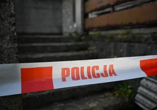 15-latka trafiła do szpitala po porodzie. Nieoficjalnie: Znaleziono ciało noworodka