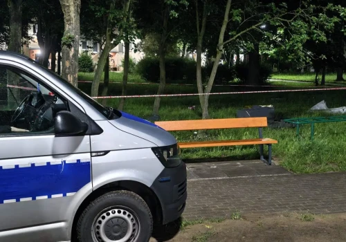 Eksplozja toalety przenośnej. Kebab był zbyt ostry? (ZDJĘCIA)