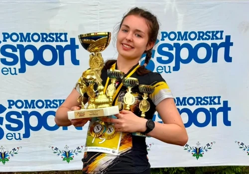 Milena Krzyżanowska na podium we Wdzydzach Kiszewskich. Jak poradziła sobie z dystansem ponad 52 kilometrów?
