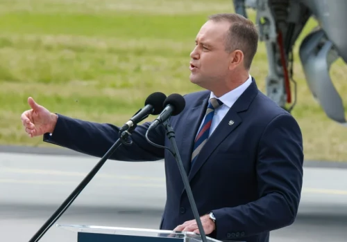 Nawrocki ma dla Trumpa spektakularny prezent. Waży 120 kg