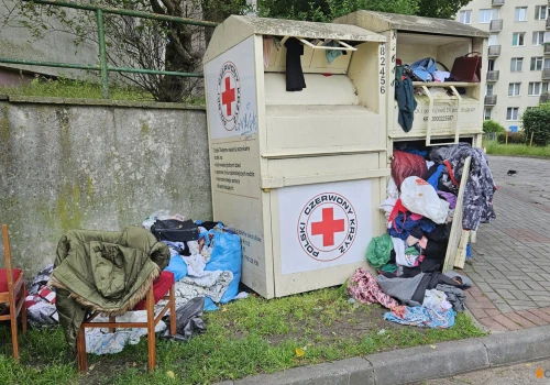 100 nowych kontenerów na tekstylia w Olsztynie. Problem z ich dalszym losem nadal aktualny