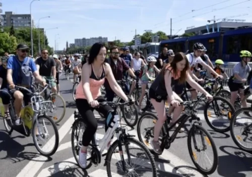 Tysiące rowerzystów przejadą dziś przez Wrocław. 