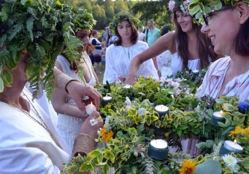 Noc Kupały w Mysłowicach. Nadchodzą Wianki na Fali z pokazem ognia i koncertami