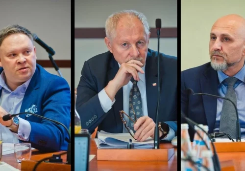 Czy radni z Legnicy chodzą na wagary? Rekordzista opuścił połowę głosowań na sesji