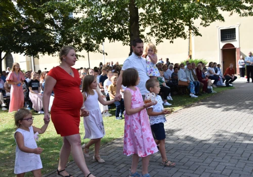 XIV Zjazd Dużych Rodzin w Lipnie: czas przestać myśleć o rodzinie jak o zbiorze jednostek