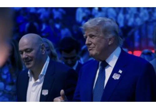 Trump tuż przy klatce UFC. Tak oglądał galę