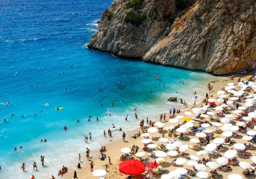 Kraj masowo odwiedzany przez Polaków wprowadził nowy zakaz. Na plażach ruszyły kontrole