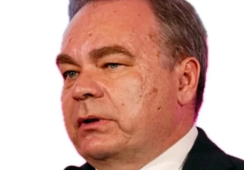 Nowotwory głowy i szyi są wykrywane za późno. Prof. Krzysztof Składowski mówi o nowych możliwościach leczenia