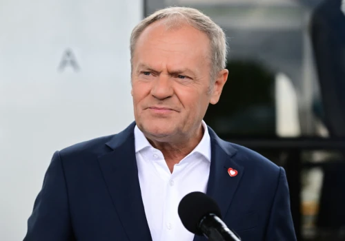 Paliwa tanieją, rząd zaczyna więc demontaż programu CPN