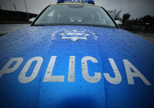 Nastolatek na motocyklu uciekał przed policjantami