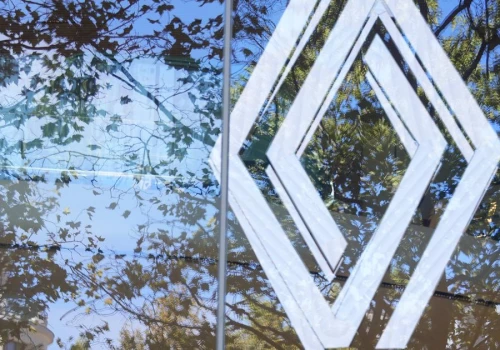 Renault i Thales rozszerzają współpracę w sektorze obronnym. Powstał prototyp pojazdu wojskowego