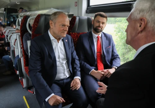 Rząd Tuska chwali się inwestycjami rządu PiS