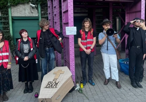 Restauracja premium na UW się zamknęła po protestach. Studenci zorganizowali 