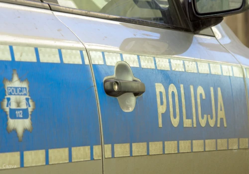 Nie żyje 11-latka, która wypadła z okna. Była pod opieką babci