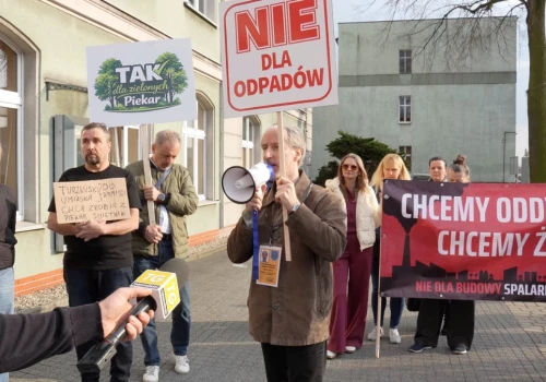 Protest w Piekarach Śląskich. Mieszkańcy zamanifestują przeciwko budowie spalarni odpadów
