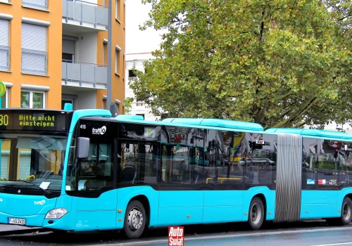 Kierowcy autobusów we Frankfurcie rejestrują wykroczenia innych. Ponad 400 mandatów