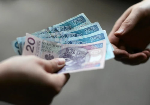 Oddała pieniądze, a fiskus nie chciał zwrócić 200 tys. zł. Ważny wyrok sądu