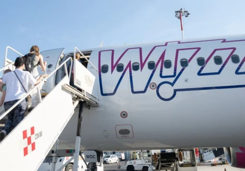 Wizz Air otwiera nowe trasy z Polski. Szczególnie skorzystają fani 