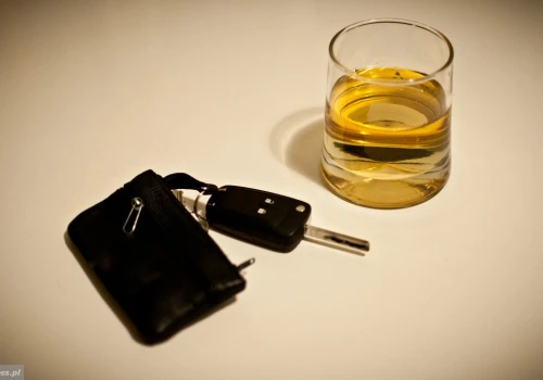 Ponad 3 promile, zakaz prowadzenia i jazda w najlepsze. Pijani kierowcy zatrzymani w powiecie