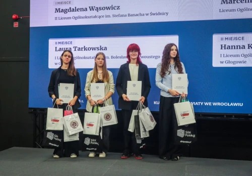 Sukces uczennicy II LO w Świdnicy w konkursie historycznym