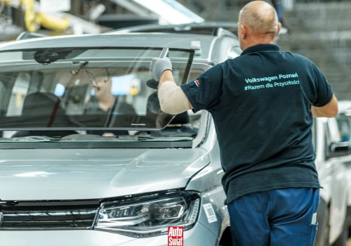 Podwójna pensja dla pracowników Volkswagena w Polsce. To wynegocjowany bonus
