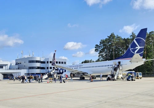Samorząd broni dokapitalizowania lotniska Szczecin-Goleniów. „To inwestycja w strategiczną infrastrukturę regionu”