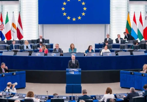 Walczymy o dostęp do danych z aut. Teraz Bruksela może nam go odebrać – pod hasłem „uproszczeń”