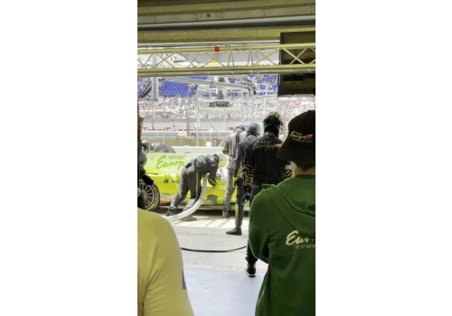 Wyścigi to sport zespołowy. Tak wygląda pit stop polskich mistrzów