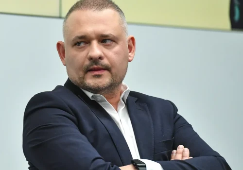 Poseł KO stracił stanowisko. Czarne chmury nad politykiem