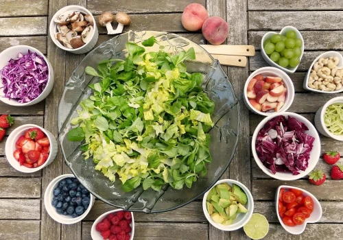 Zdrowa i zbilansowana dieta wegetariańska – kiedy warto pomyśleć o suplementacji?