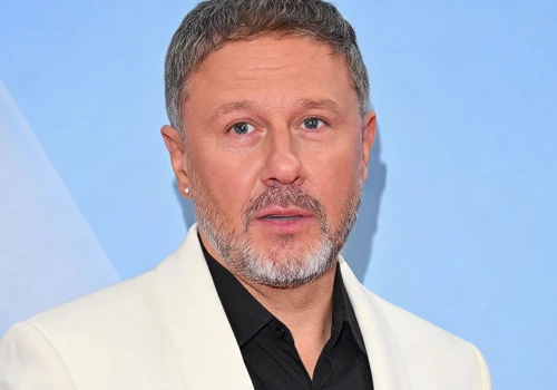 Wychowywał z nią synów. Andrzej Piaseczny ujawnia, czy ma z nimi kontakt. Takim był dla nich ojcem
