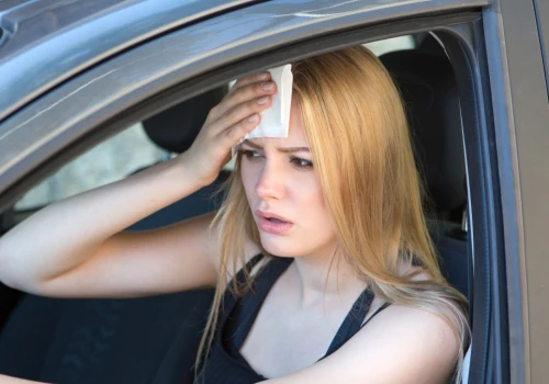 Auto stało na słońcu i ma 50 stopni w środku. Co teraz zrobić?