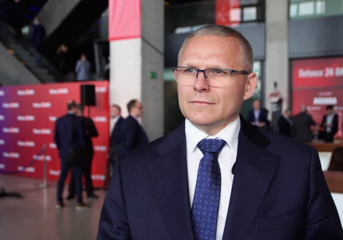 Cyberataki elementem osłabiania gospodarki i bezpieczeństwa państw. Na celowniku administracja, infrastruktura krytyczna i biznes