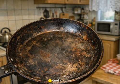 Takie patelnie to przeżytek. Coraz więcej osób się ich pozbywa