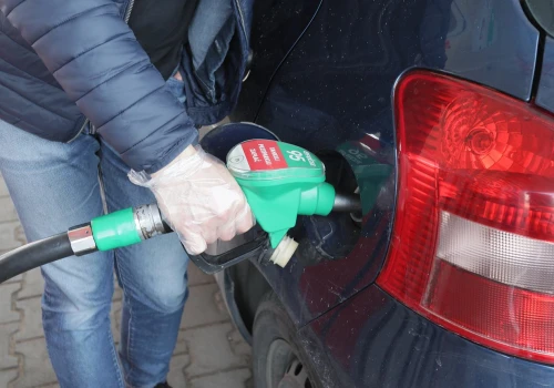 To koniec CPN i taniego tankowania. Jest komunikat ministerstwa. Akcyza w górę