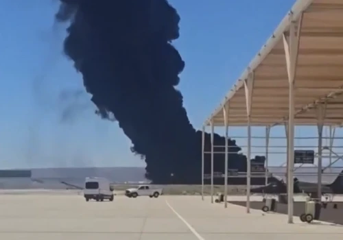 Katastrofa bombowca B-52 w Kalifornii. Zginęło osiem osób