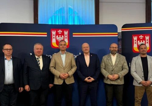Rektor bronił prezydenta, a w PiS problemem jest jego przeszłość w stanie wojennym