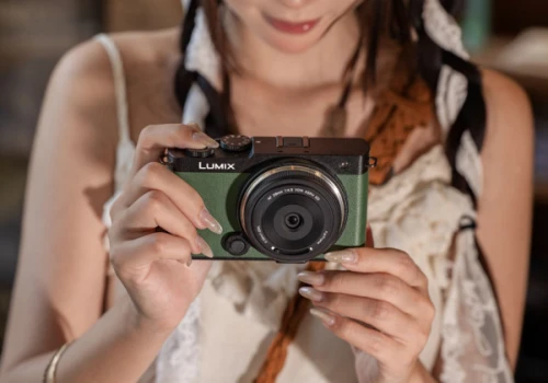 Viltrox AF 28 mm f/4.5 - supertani pancake od teraz z mocowaniem L-Mount