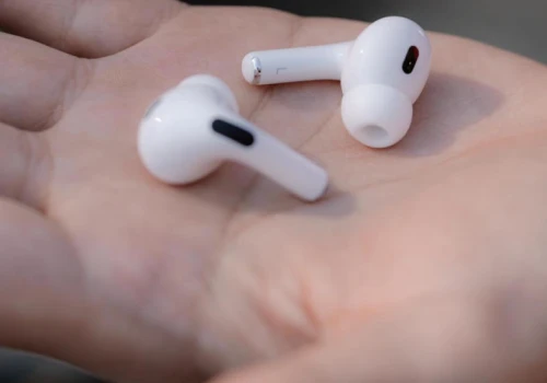 AirPodsy z kamerą – tego jeszcze nie grali!