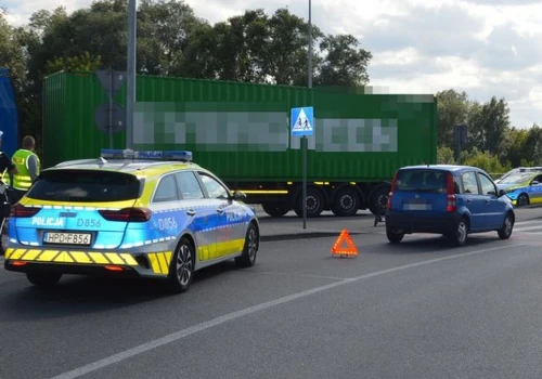 Potrącenie hulajnogistki w Chełmie. 32-latka trafiła do szpitala
