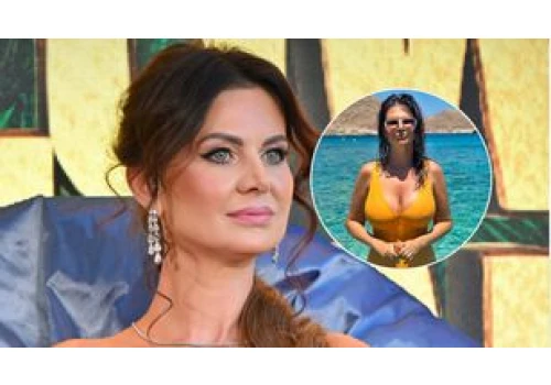 Maja Rutkowski pluska się w turkusowej wodzie. GORĄCE kadry z zagranicznych wakacji