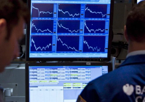 Barclays podnosi prognozę dla flagowego indeksu. Mniejsze ryzyko geopolityczne wspiera europejskie akcje